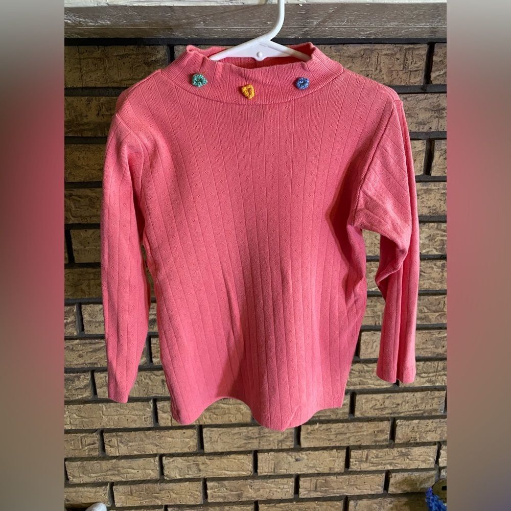 Color colored vintage turtle neck